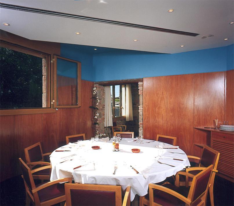 Hostal Mallorquines Riudarenes المظهر الخارجي الصورة
